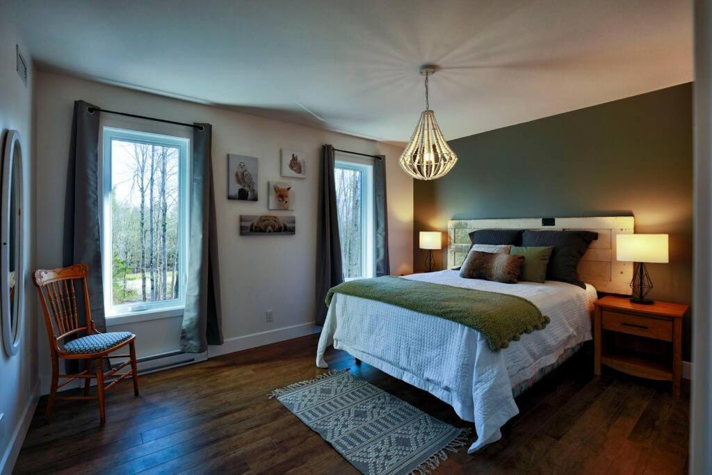 Chalet Woodpecker Lodge - Chaleureux Avec Foyer. Orford Exterior foto